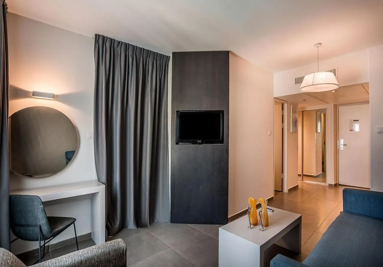 Hotel Astral Nirvana Club Eilat 4*,